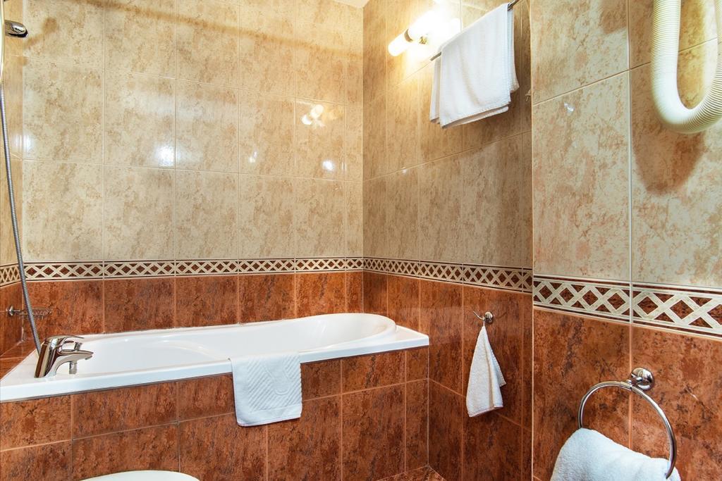 Hotel Izvor Starozagorski Bani Eksteriør bilde
